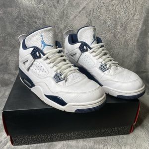 Jordan 4 Retro “Columbia”